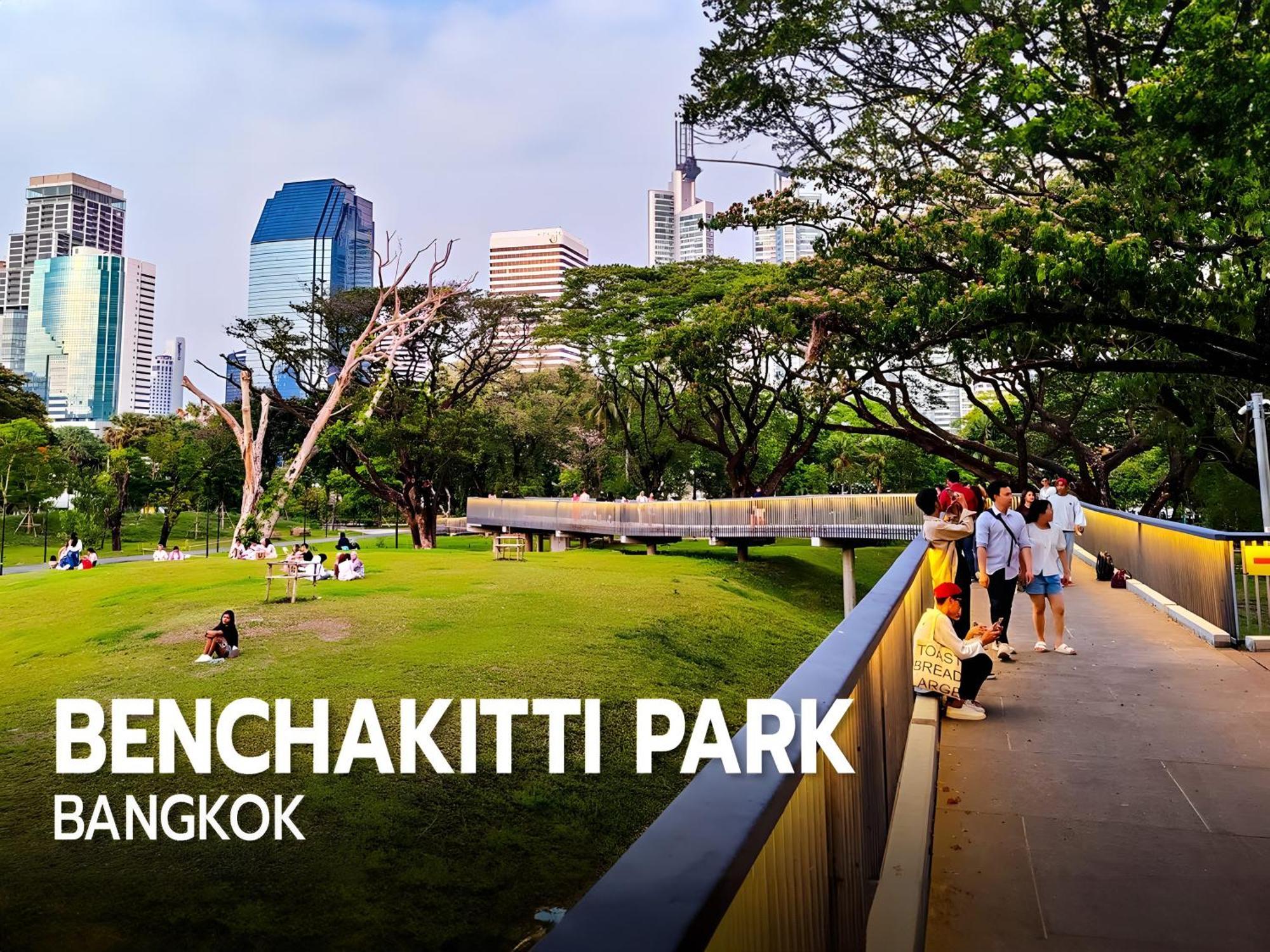 Royal Ivory Sukhumvit Nana Hotel Банкок Екстериор снимка