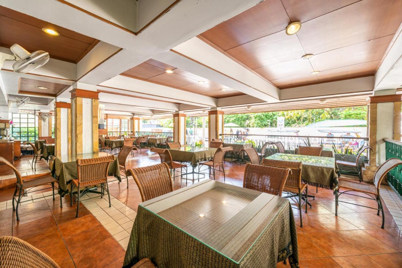 Royal Ivory Sukhumvit Nana Hotel Банкок Екстериор снимка
